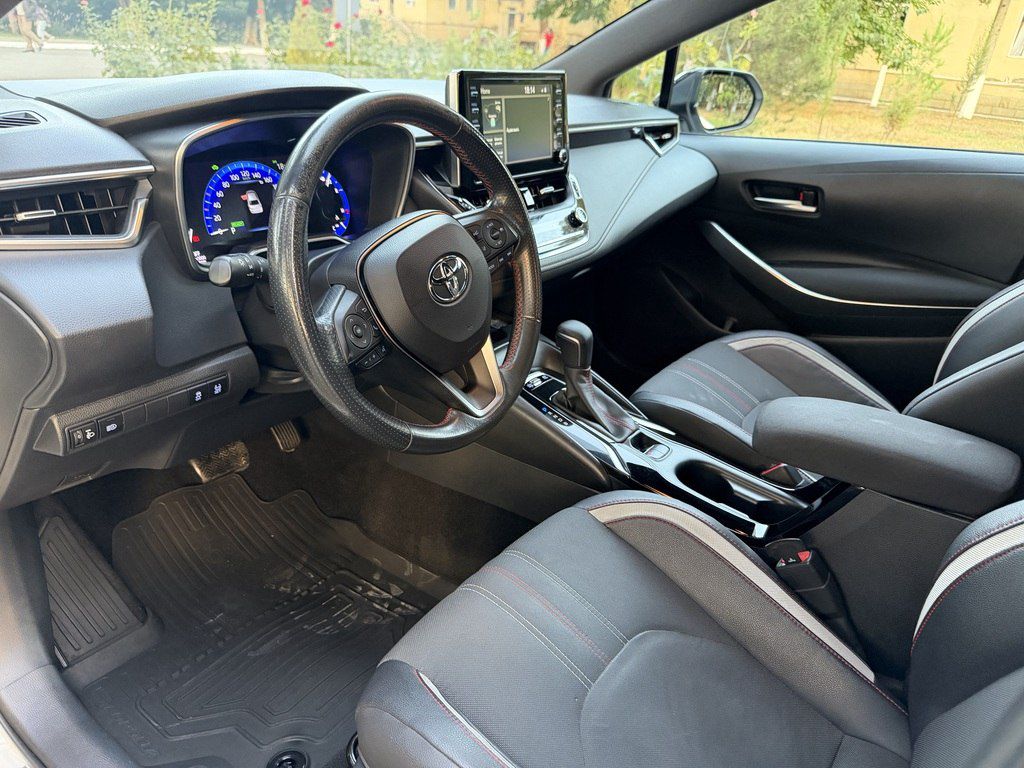 Toyota Corolla, 1.8 L, 0.75 kWh, 2022 il, 103 000 km — Avtomobillər, Gəncə (5)