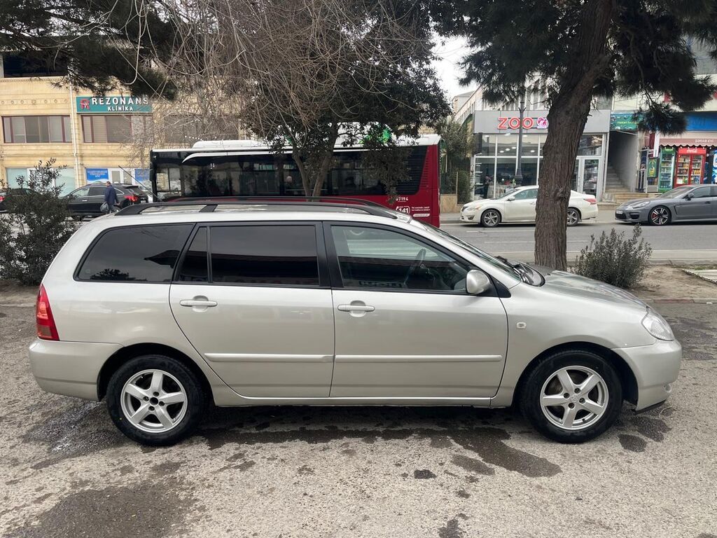 Toyota Corolla: 1.5 l 2006 il Universal — Avtomobillər, Bakı (2)