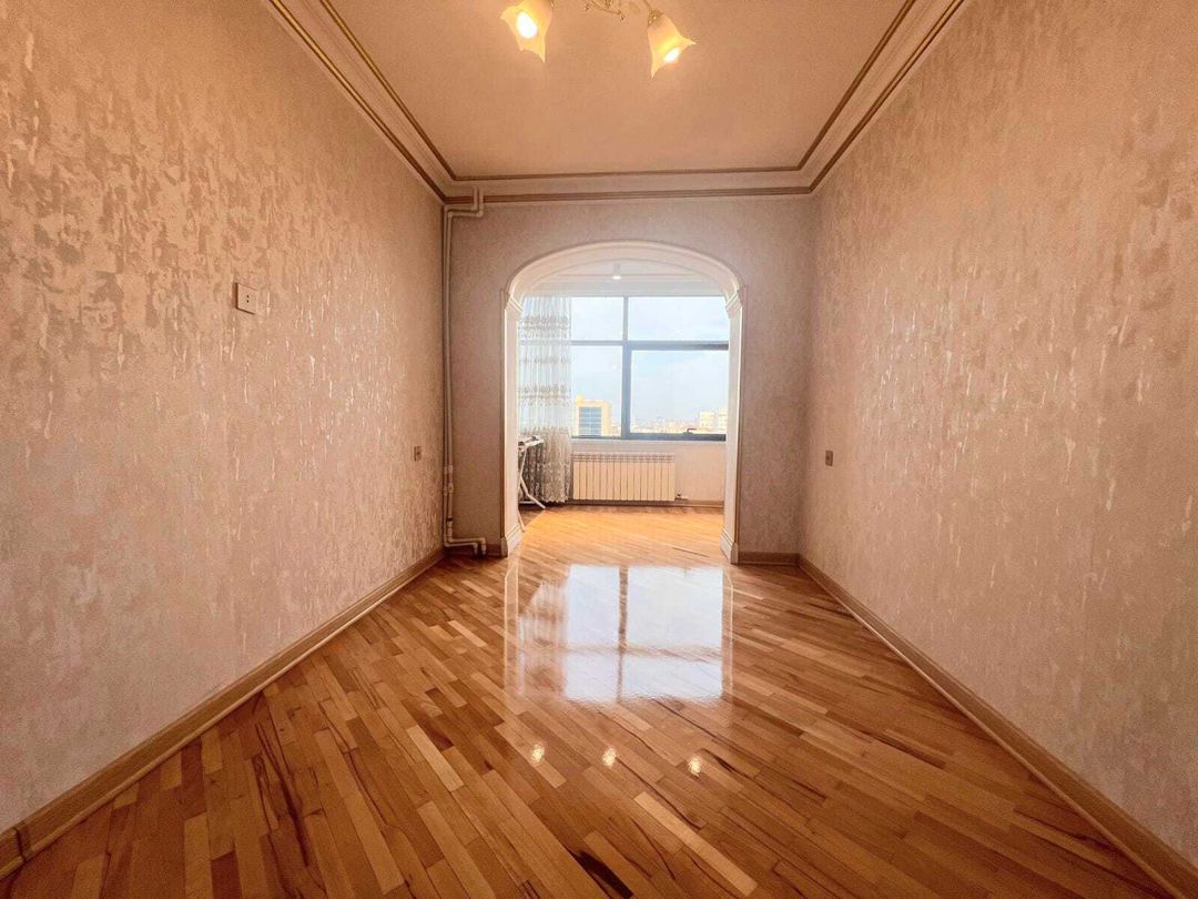 Satılır 2 otaqlı köhnə tikili 65 m² — Mənzil, Bakı (2)