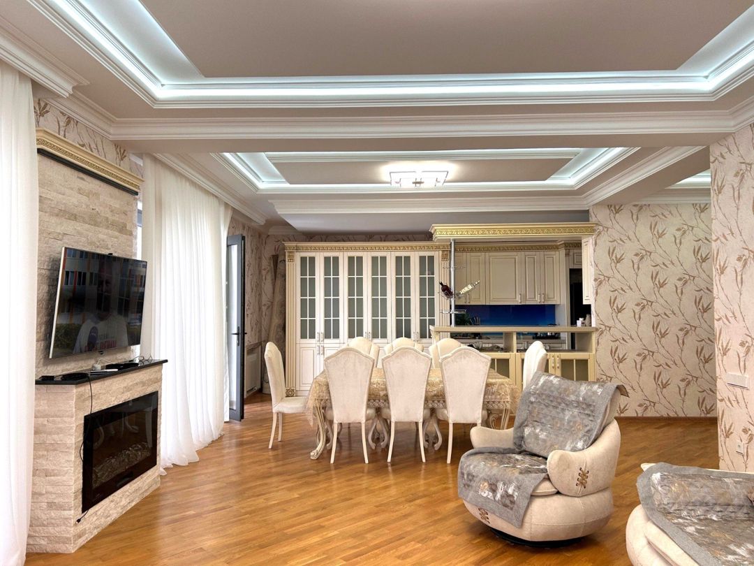 İcarəyə verilir 3 otaqlı yeni tikili 160 m² — Mənzil, Bakı (5)
