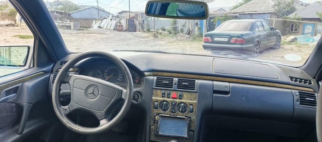 Mercedes E 200, 1998 il — Avtomobillər, Bakı (8)