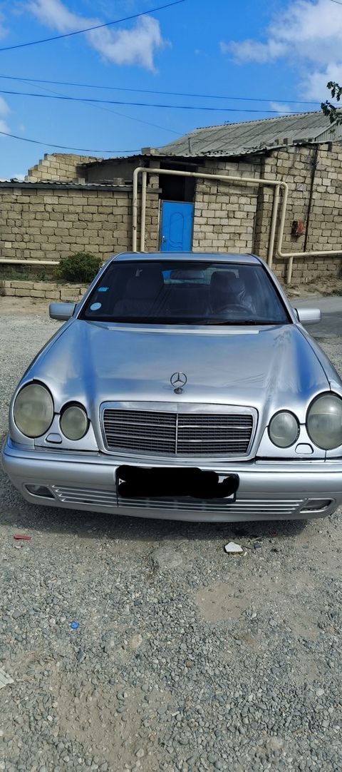 Mercedes E 200, 1998 il — Bakı