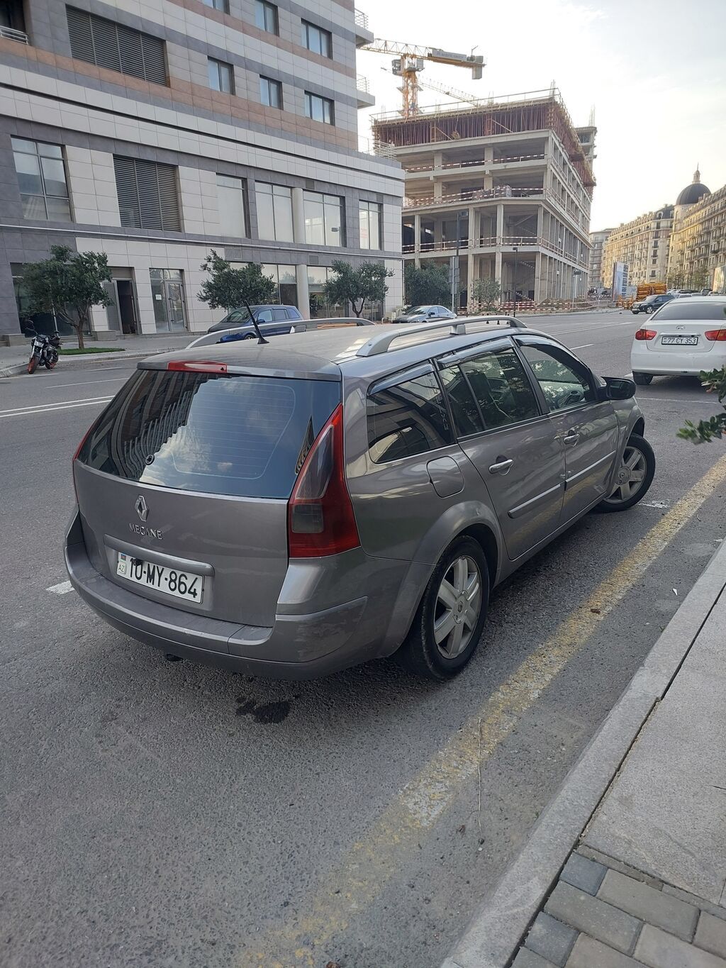 Renault Megane Grandtour (universal), boz rəng. Əsas xüsusiyyətlər 10-MY-864 — Avtomobillər, Digah (3)