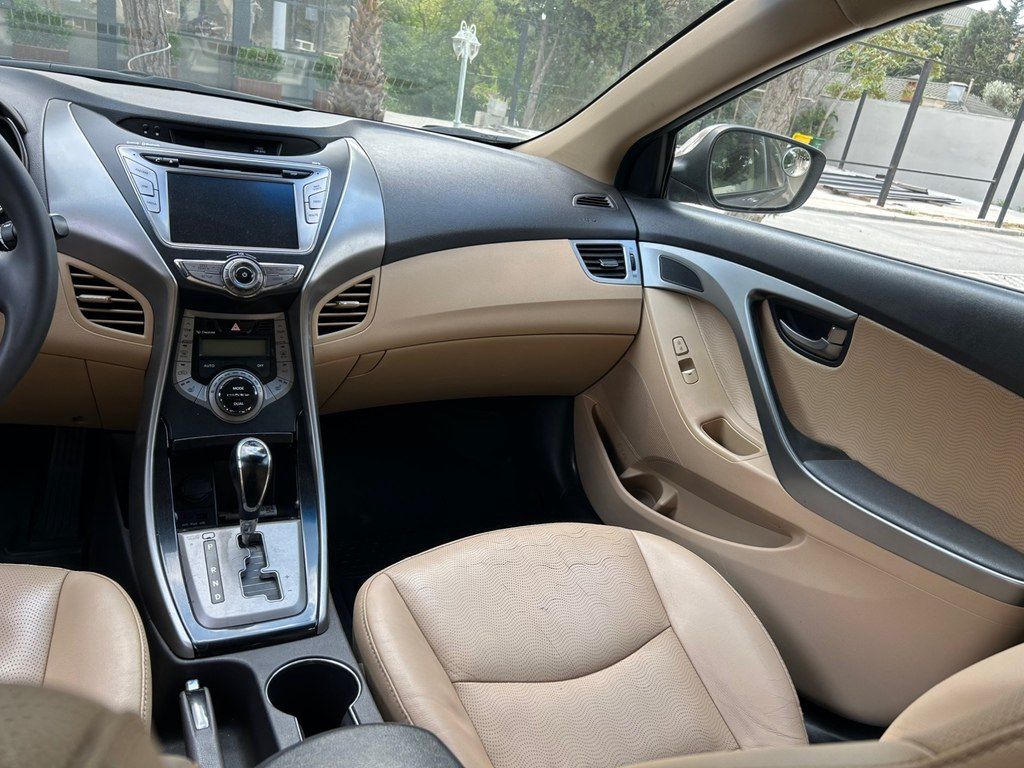 Hyundai Elantra, 1.8 L, 2013 il, 121 000 km — Avtomobillər, Bakı (11)