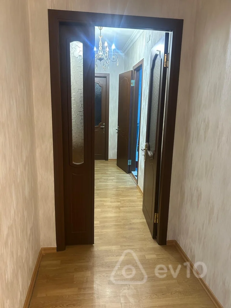 3 otaqlı mənzil, 140 m², 28may — kirayə — Mənzil, Bakı (12)