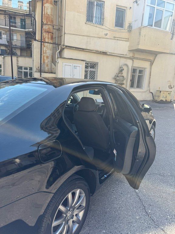 Volkswagen Jetta, 1.6 L, 2008 il, 310 000 km 90-CR-163 — Avtomobillər, Bakı (11)