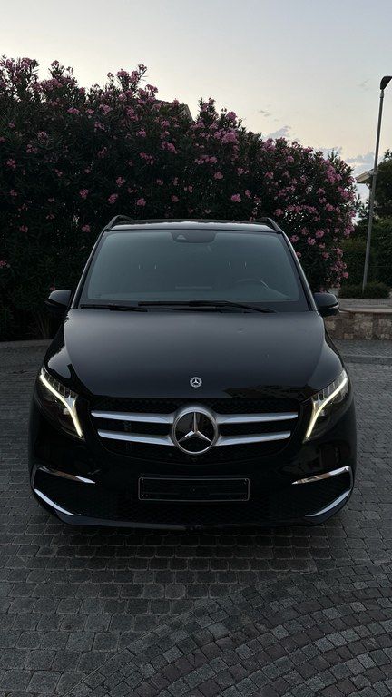 Mercedes V 250, 2.1 L, 2023 il, 36 000 km — Bakı