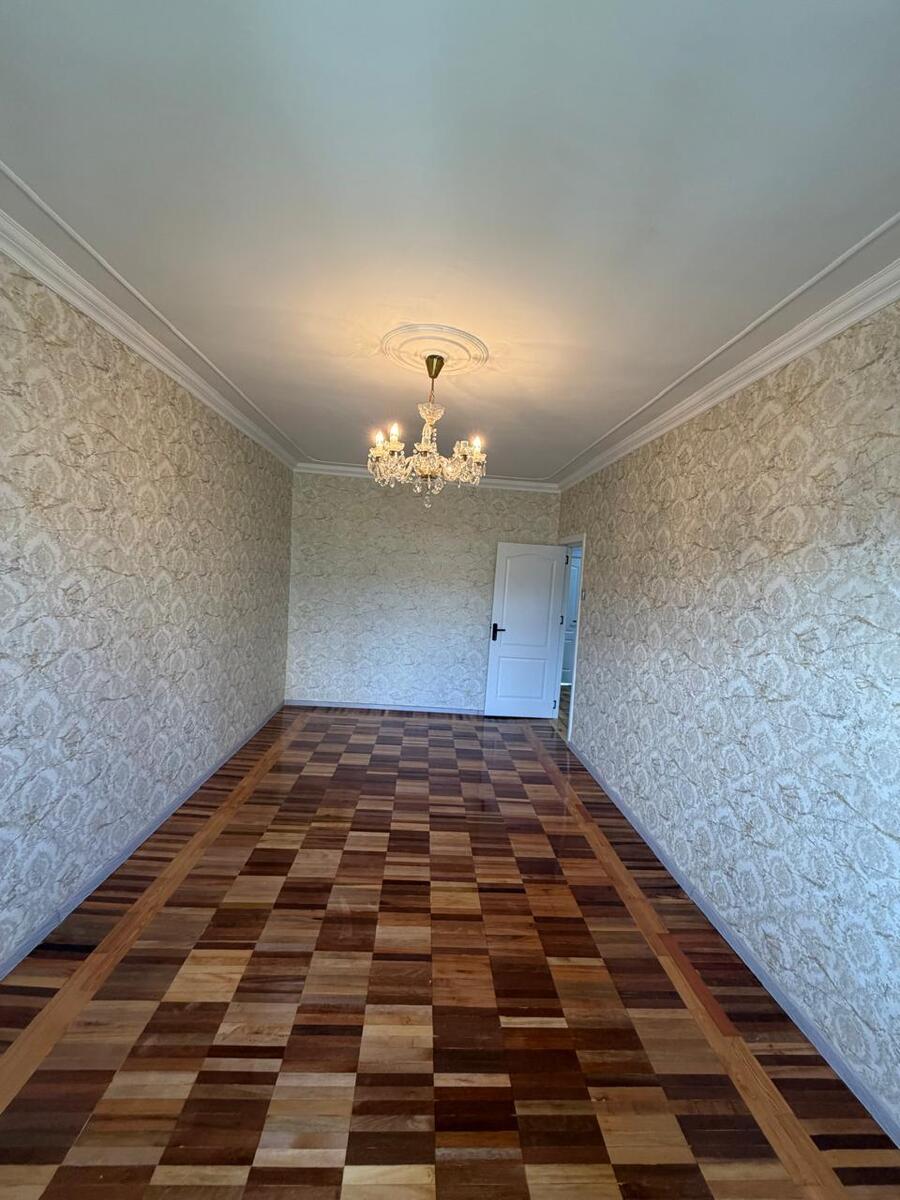 Satılır 3 otaqlı köhnə tikili 85 m² — Mənzil, Bakı (10)