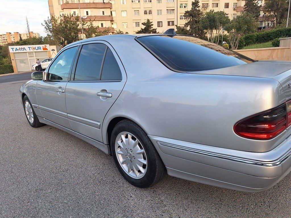 Mercedes E 220, 2.2 L, 2000 il, 374 521 km 99-KL-194 — Avtomobillər, Bakı (4)
