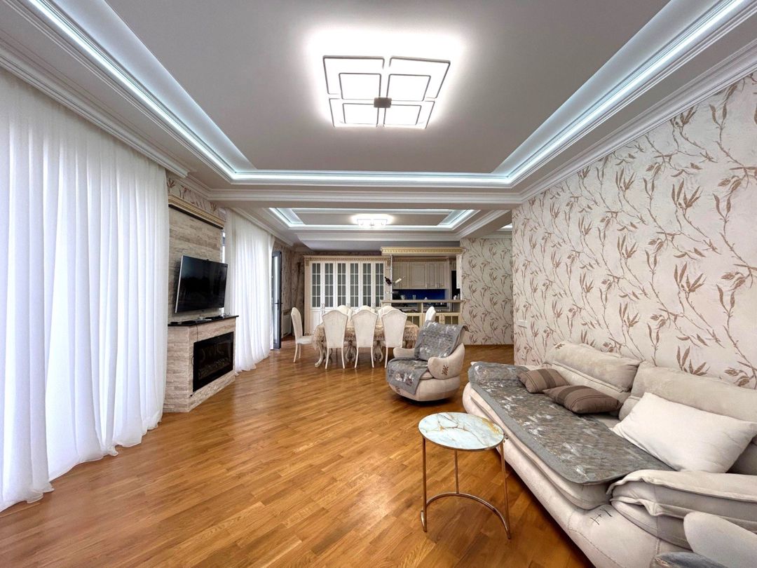 İcarəyə verilir 3 otaqlı yeni tikili 160 m² — Mənzil, Bakı (2)