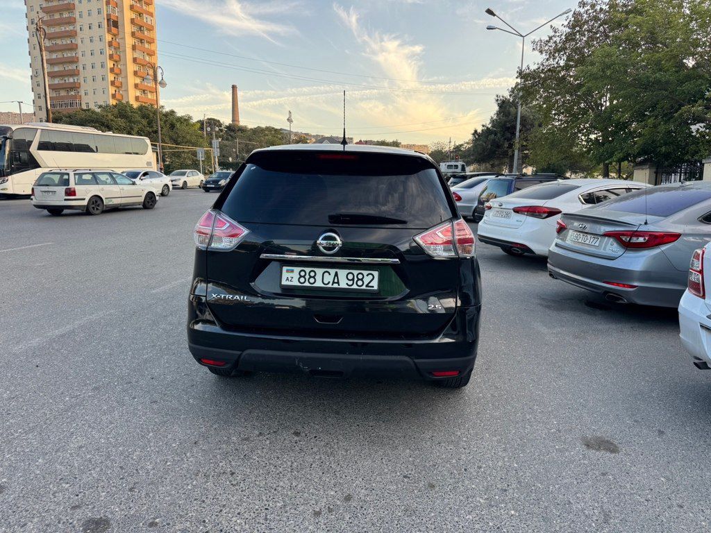 Nissan X-Trail, 2.5 L, 2014 il, 123 500 km 88-CA-982 — Avtomobillər, Bakı (2)