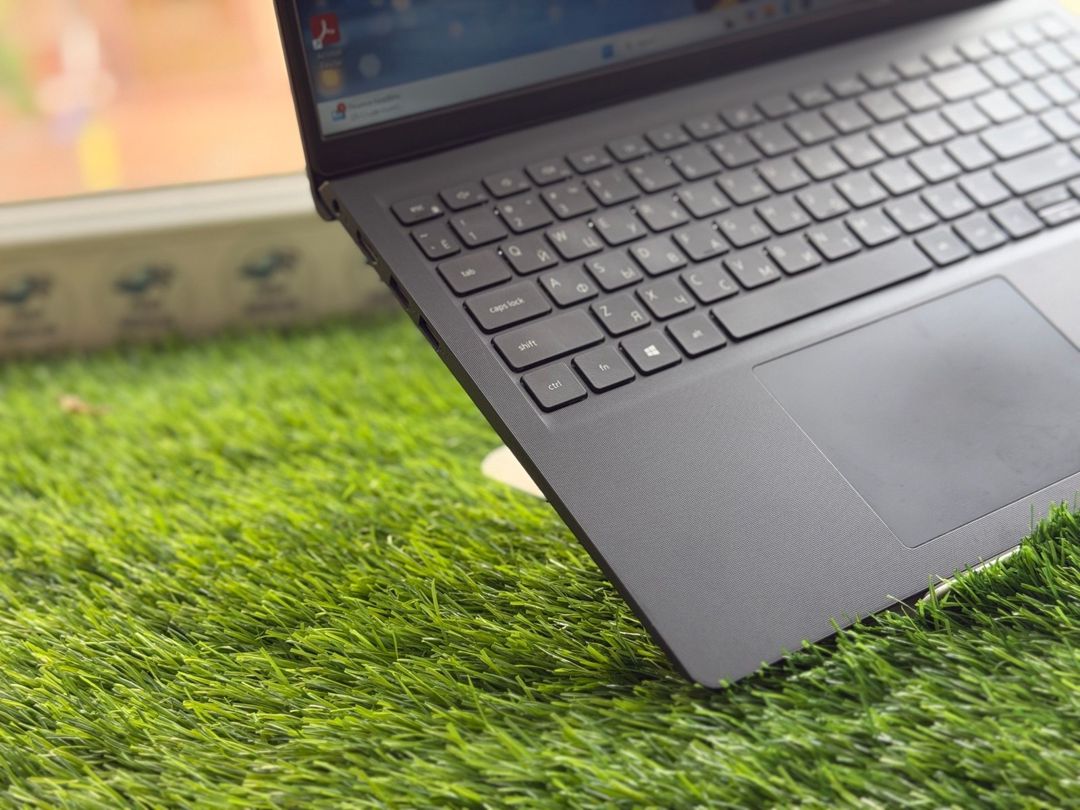 Dell Vostro — Noutbuklar, Bakı (5)