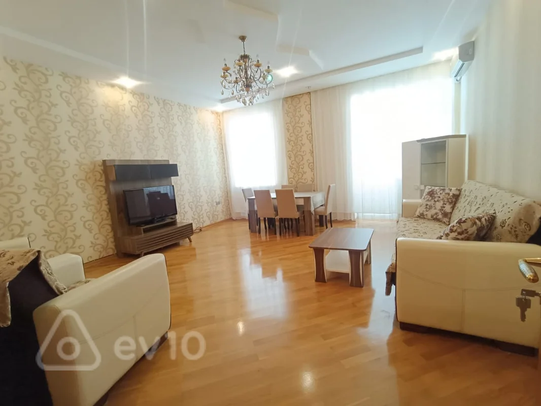 3 otaqlı mənzil, 140 m², Natiq Əliyev küç., — kirayə — Mənzil, Bakı (3)