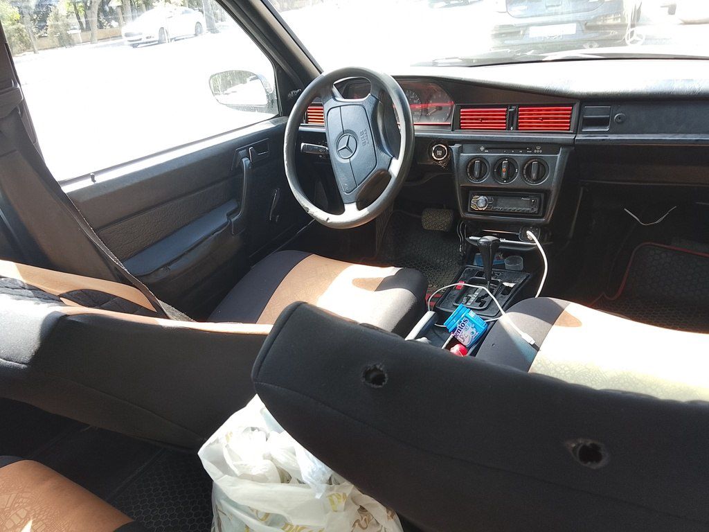 Mercedes 190, 1.8 L, 1992 il, 548 050 km 10-XM-998 — Avtomobillər, Bakı (8)