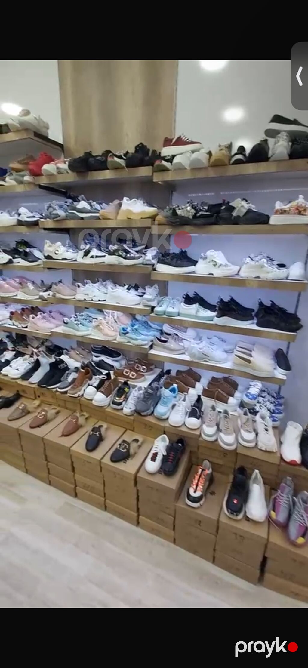 Salam Ayaqqabı Vitrinləri Stendlər Satışdadır Yeni Kimidir Qiymətləti — Ofis mebeli, Bakı (3)