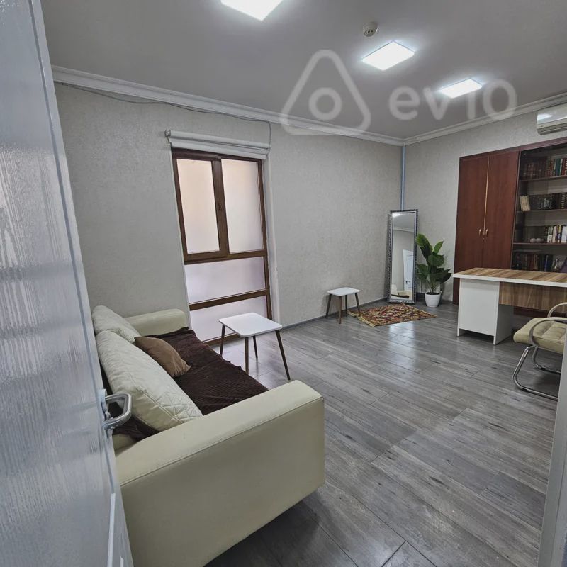 Ofis, 85 m², Xocalı prospekti — kirayə — Ofis, Bakı (4)