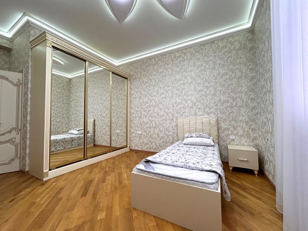 İcarəyə verilir 3 otaqlı yeni tikili 160 m² — Mənzil, Bakı (10)