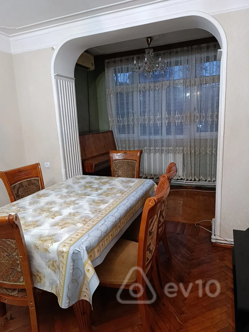 3 otaqlı mənzil, 70 m², Ağa Nemətulla küç. — kirayə — Mənzil, Bakı (2)