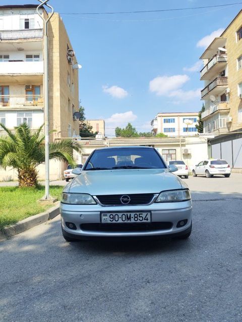 Opel Vectra, 1.8 L, 1997 il, 396 000 km — Şirvan