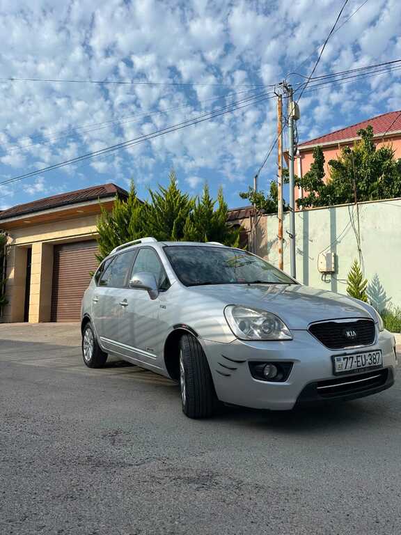 Kia Carens, 1.7 L, 2013 il, 280 000 km 77-EU-387 — Avtomobillər, Bakı