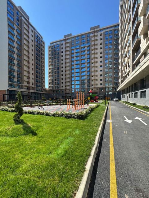 Satılır 4 otaqlı yeni tikili 231 m² — Bakı