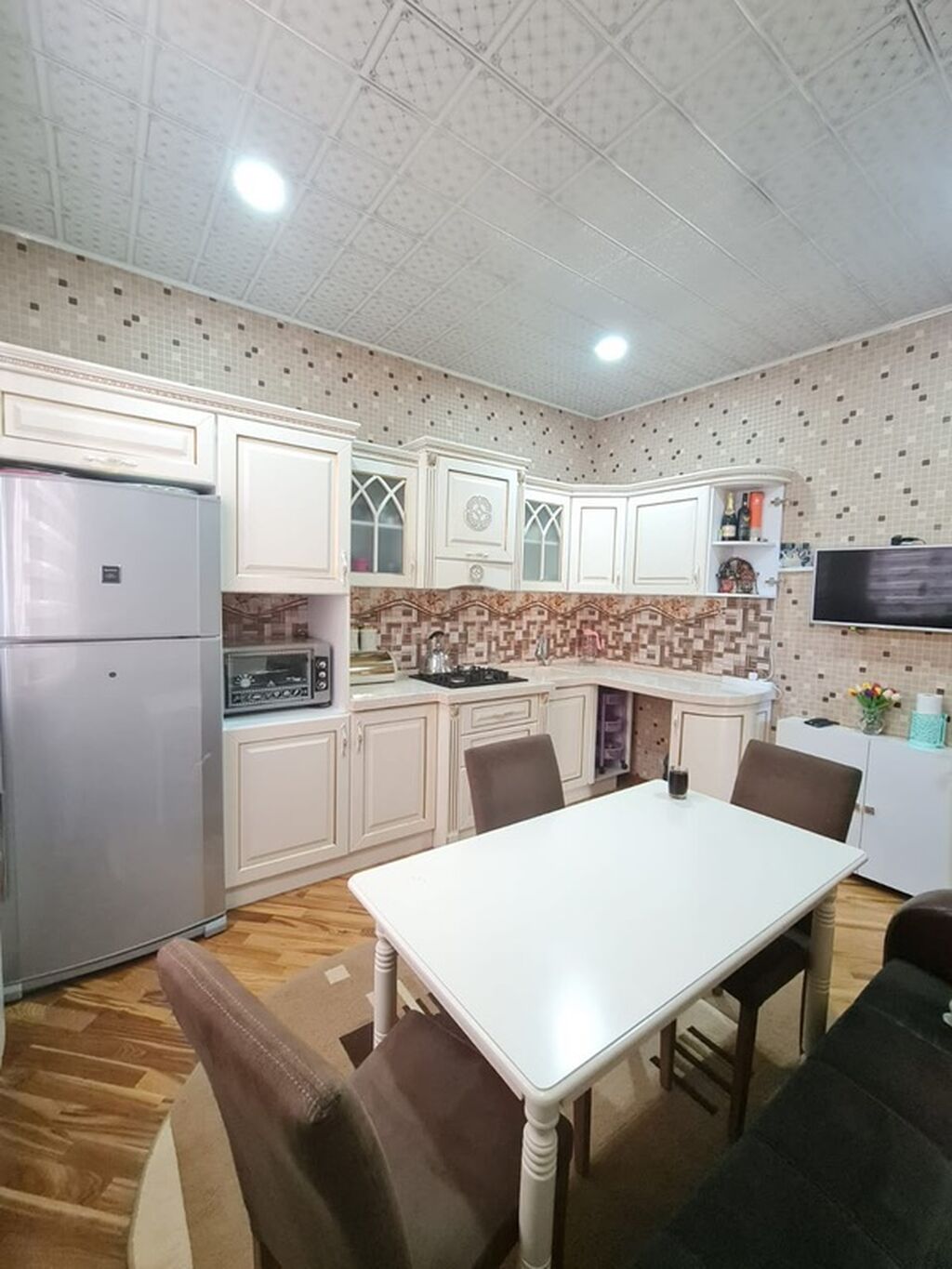 Satılır – Mətbəx Mebeli satıldığı üçün münasib — Mətbəx mobilyası, Bakı (2)