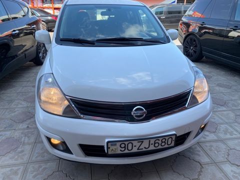 Nissan Tiida, 1.6 L, 2010 il, 215 000 km — Bakı