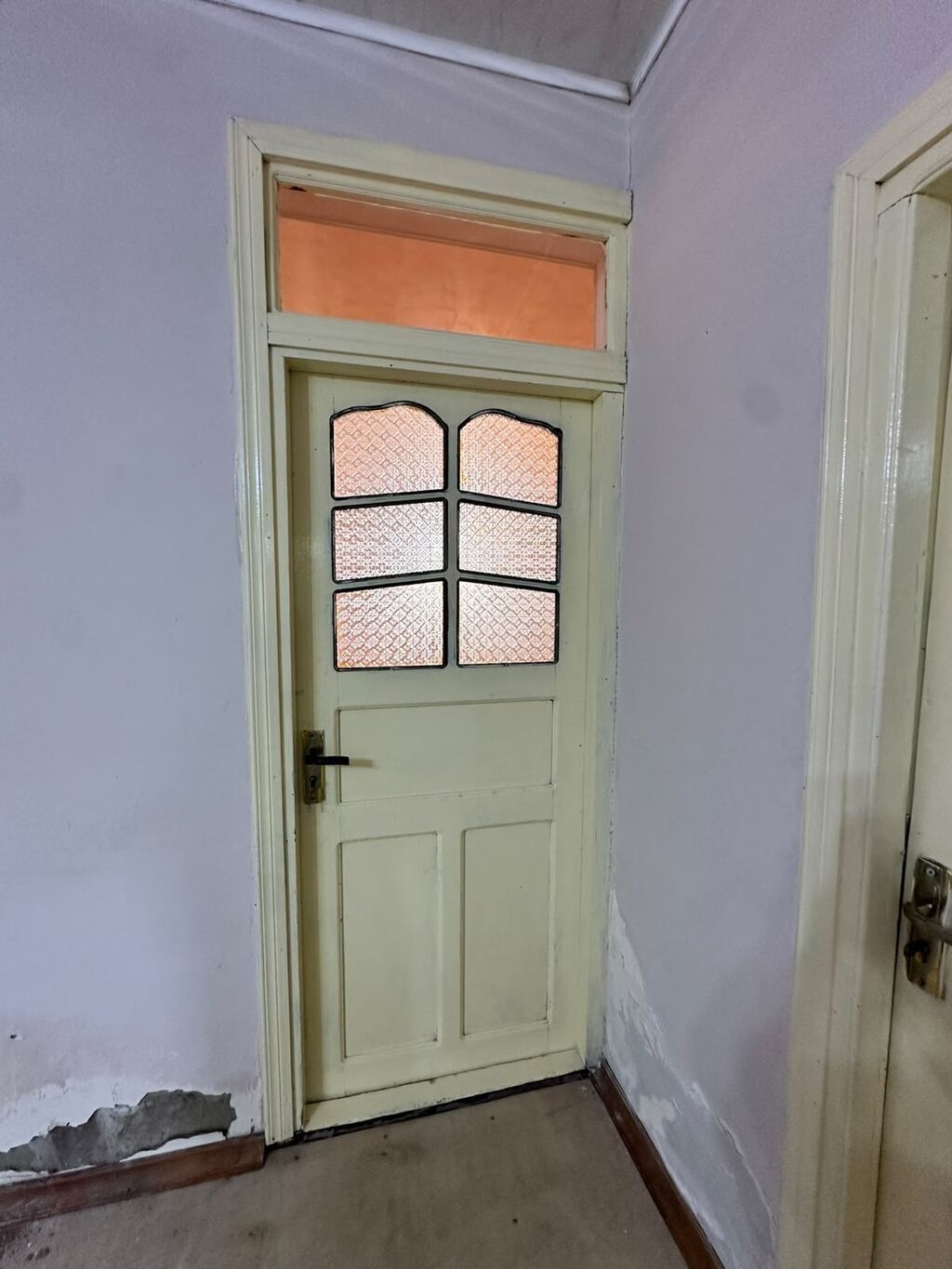 Ağ rəngdə, şüşəli taxta otaq qapıları dəsti - Material: massiv taxta — Pəncərələr, qapılar, balkonlar, Masazır (2)