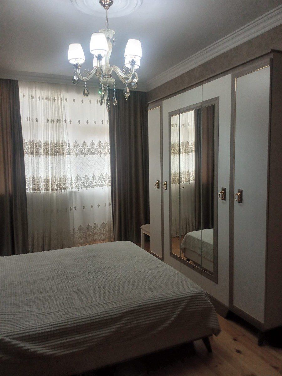 İcarəyə verilir 3 otaqlı köhnə tikili 56 m² — Mənzil, Gəncə (2)