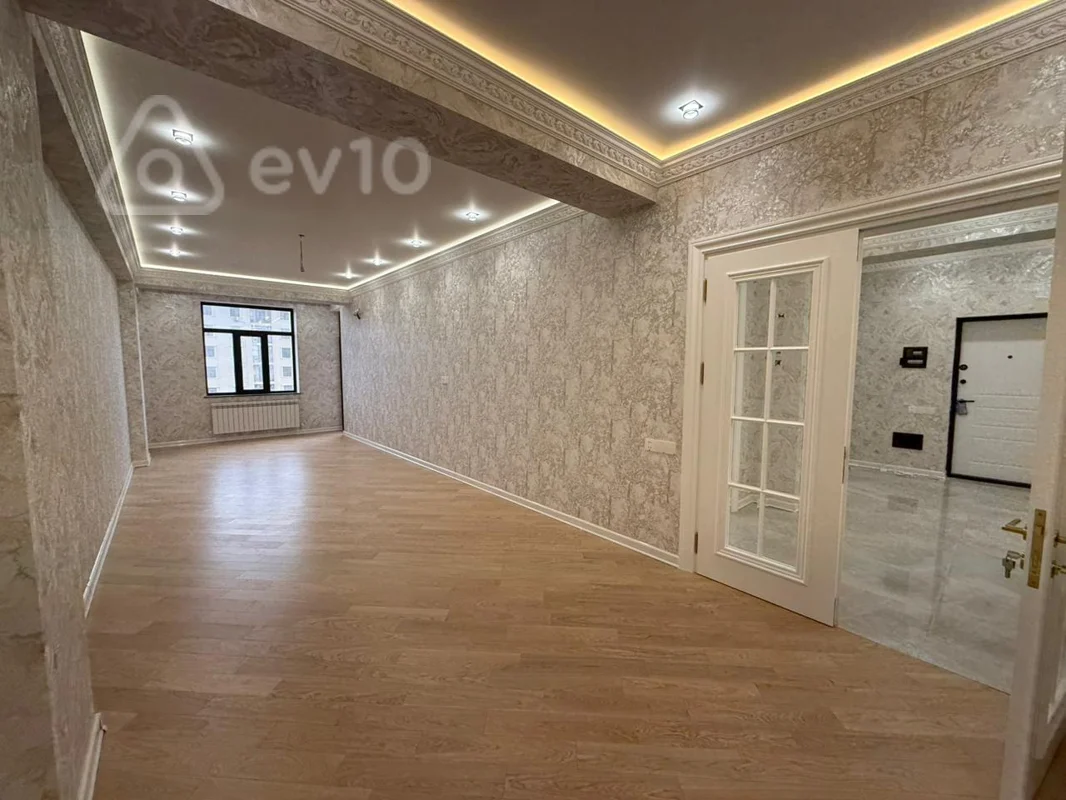 3 otaqlı mənzil, 150 m², Səməd Vurğun — Mənzil, Bakı