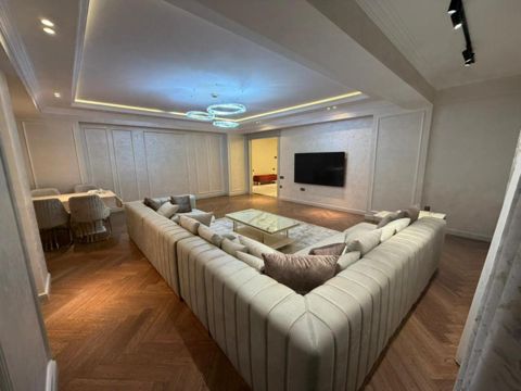 Satılır 5 otaqlı yeni tikili 234 m² — Bakı