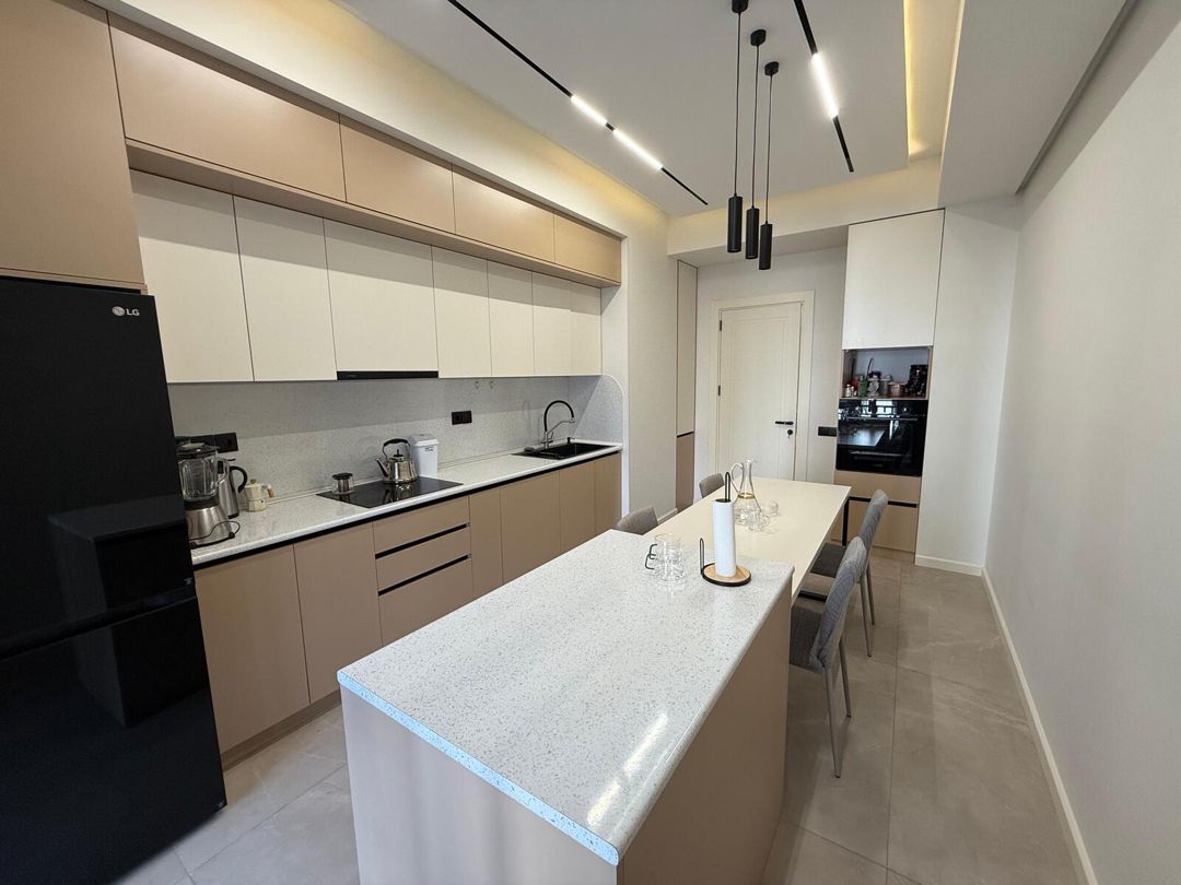 İcarəyə verilir 3 otaqlı yeni tikili 140 m² — Mənzil, Bakı (7)