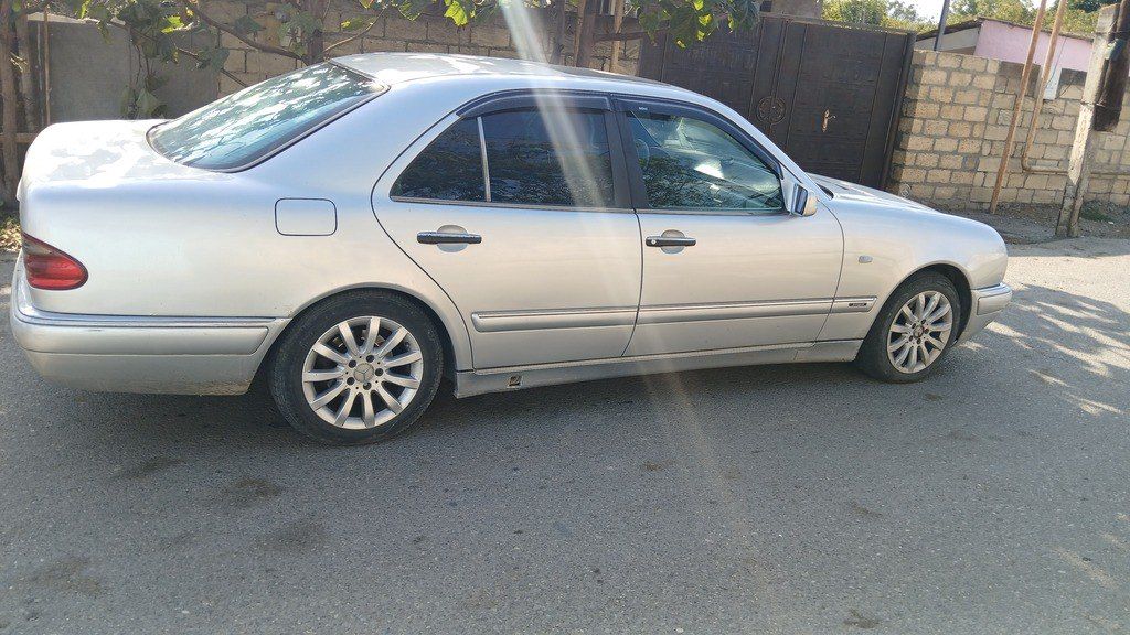 Mercedes E 230, 2.3 L, 1996 il, 400 000 km — Avtomobillər, Xaçmaz (7)