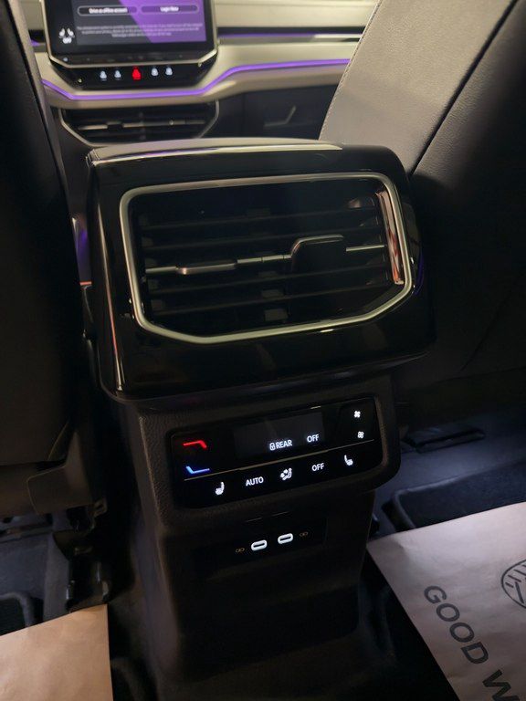 Volkswagen ID.6 Crozz, 84.8 kWh, 2022 il, 28 000 km — Avtomobillər, Bakı (11)