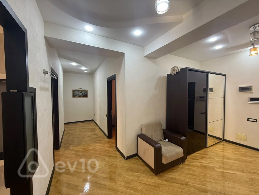 3 otaqlı mənzil, 1300 m², Əlicabbar Orucəliyev küçəsi — kirayə — Mənzil, Bakı (5)