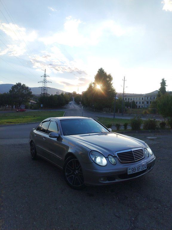 Mercedes E 240 4MATIC, 2.6 L, 2005 il, 258 000 km 99-XF-224 — Avtomobillər, Bakı (2)