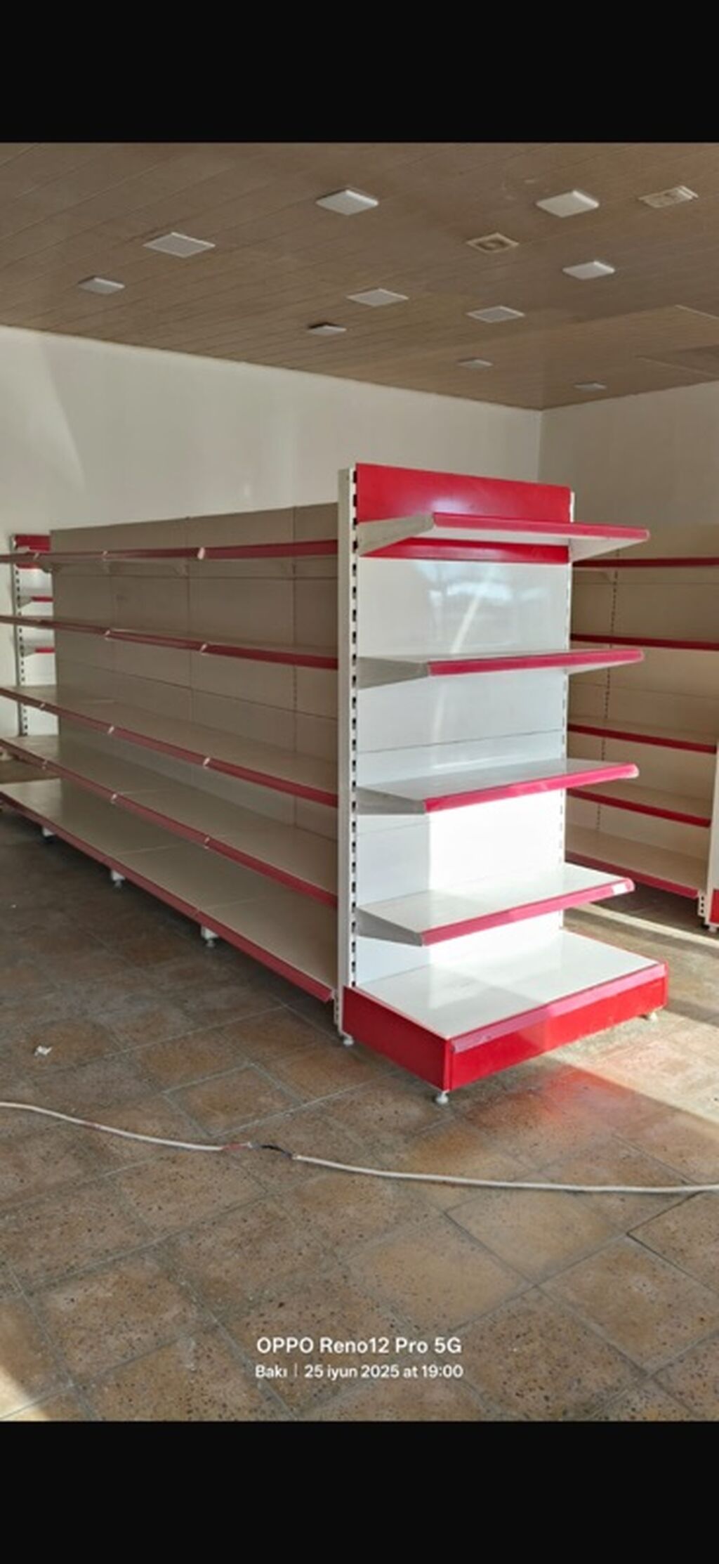 Mağaza üçün ikiüzlü metal gondola rəf sistemi - Material: möhkəm — Vitrini, Mehdiabad (2)