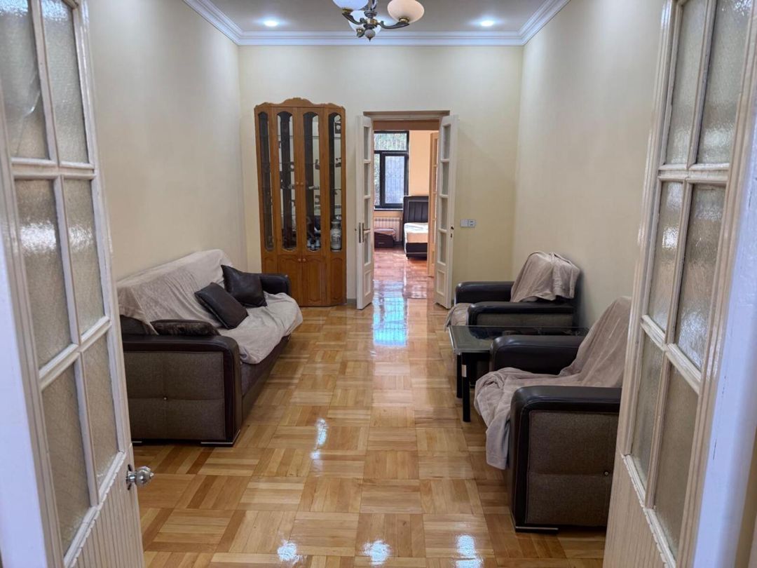 İcarəyə verilir 3 otaqlı köhnə tikili 70 m² — Mənzil, Bakı (2)