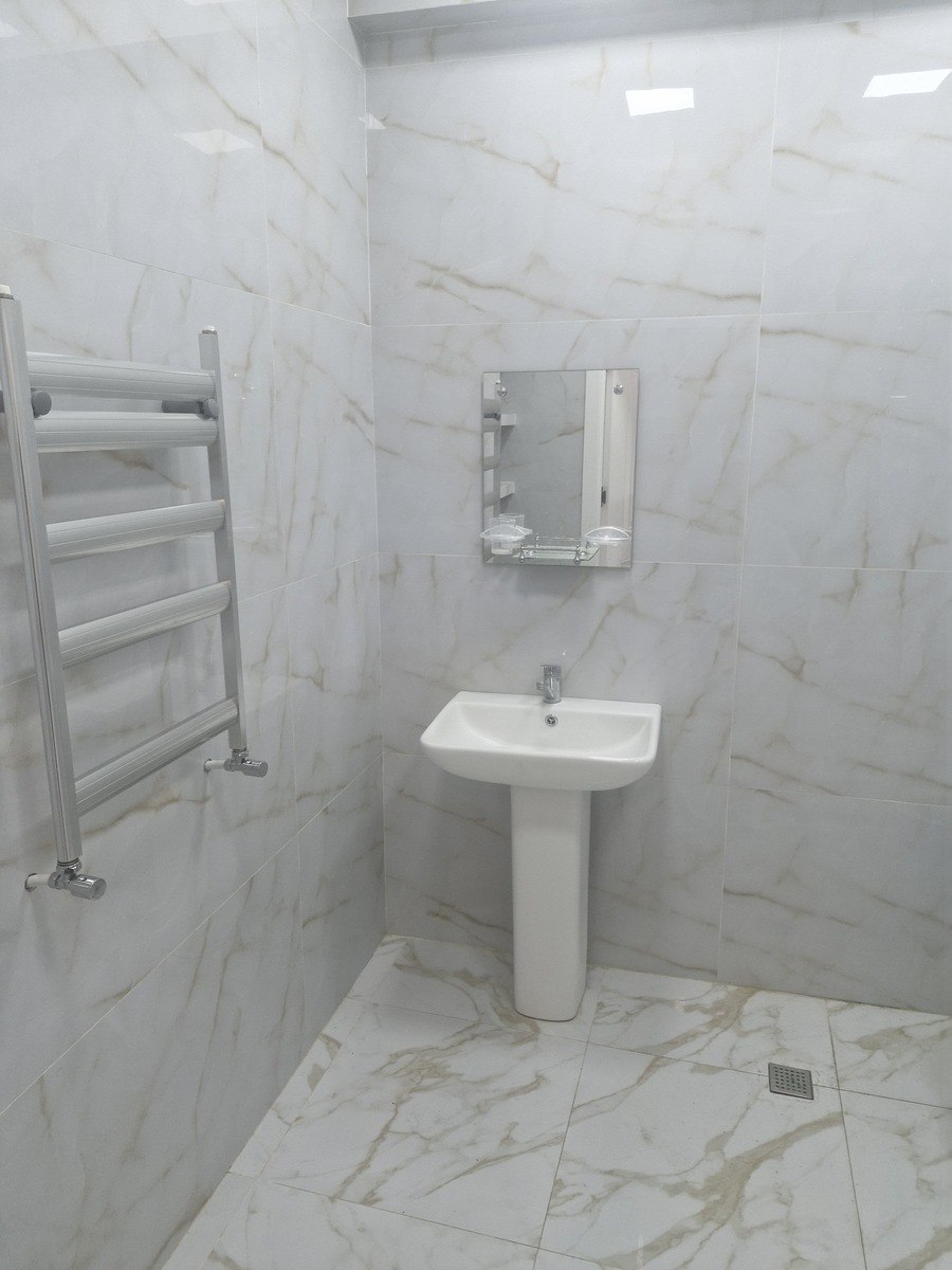 İcarəyə verilir 2 otaqlı yeni tikili 80 m² — Mənzil, Bakı (10)