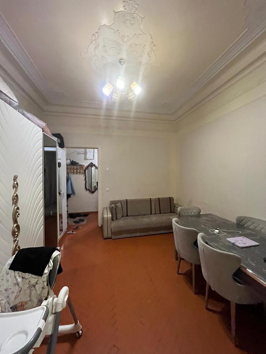 Satılır 2 otaqlı köhnə tikili 52 m² — Mənzil, Bakı (2)