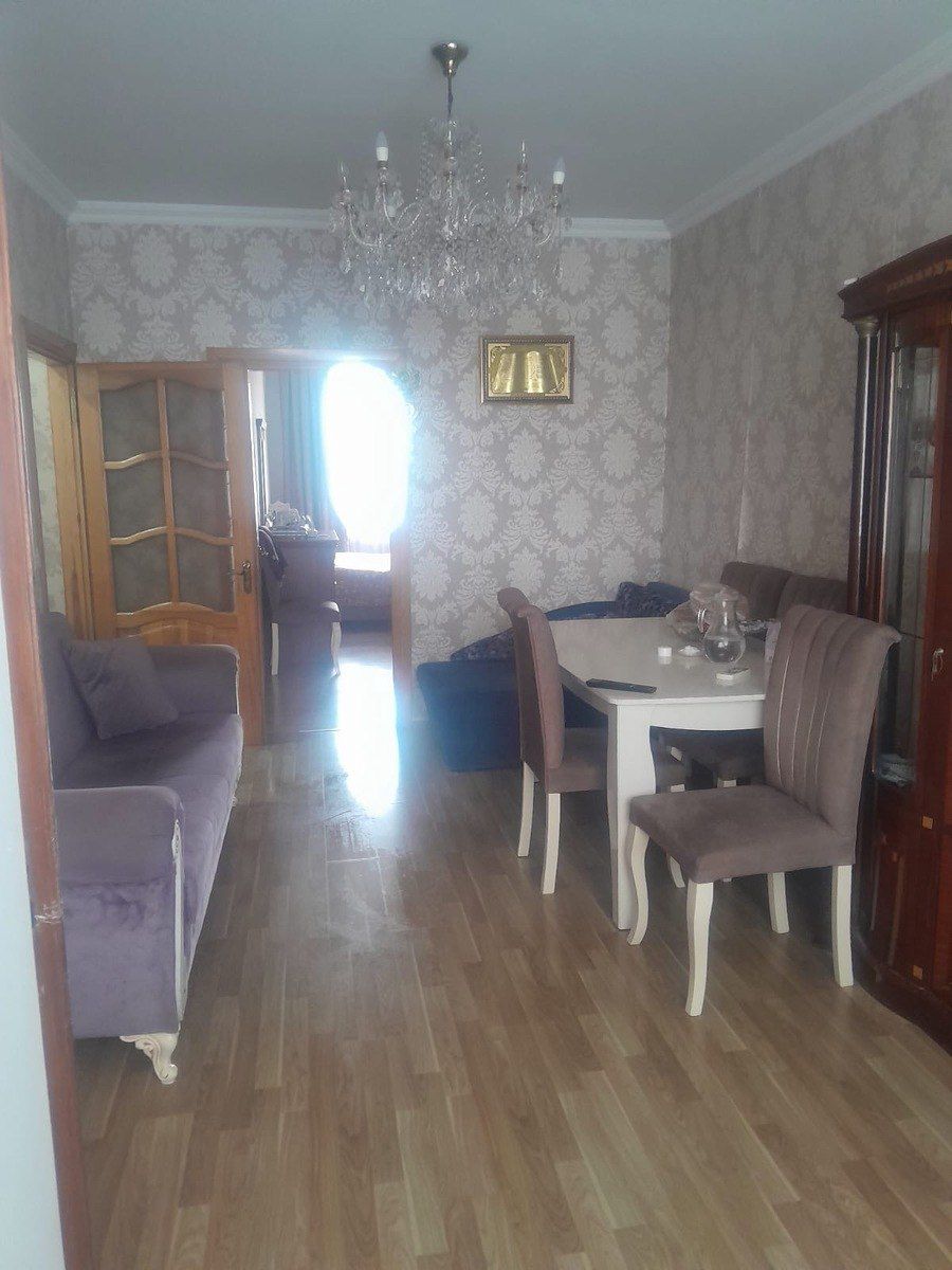 Satılır 2 otaqlı köhnə tikili 50 m² — Mənzil, Bakı