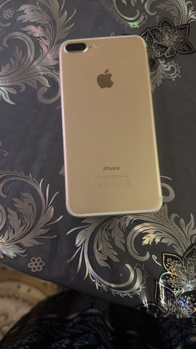 Apple iPhone 7 Plus Gold 32GB — Smartfonlar, Ağcabədi (2)