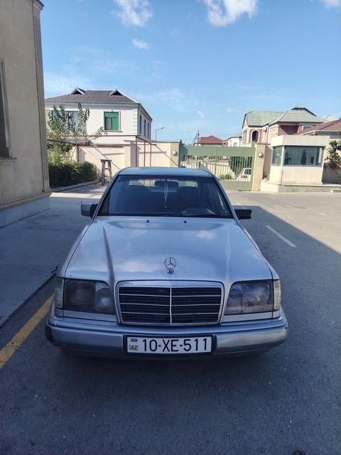 Mercedes 220 E, 2.2 L, 1994 il, 615 000 km — Bakı