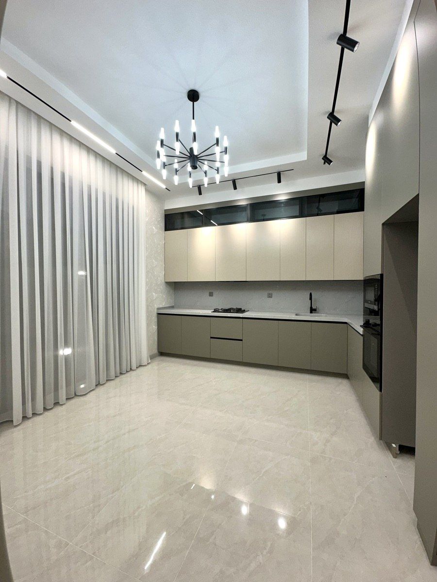 Satılır 5 otaqlı həyət evi/bağ evi 250 m² — Ev, villa, Bakı (8)