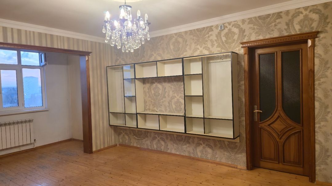 4-otaqlı mənzil, 9-cu mkr., 80 m² — Mənzil, Sumqayıt