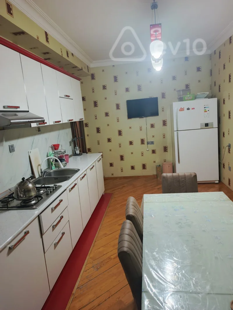 3 otaqlı mənzil, 140 m², Elşən Süleymanov küçəsi — kirayə — Mənzil, Bakı (9)