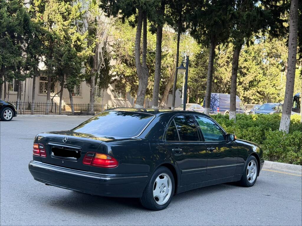 Mercedes E 200, 2.0 L, 2001 il, 335 641 km — Avtomobillər, Sumqayıt (8)