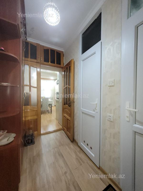 Satılır 2 otaqlı Bina evi menzil (Köhnə tikili), 55 m², 17-ci mikrorayon — Mənzil, Sumqayıt (9)