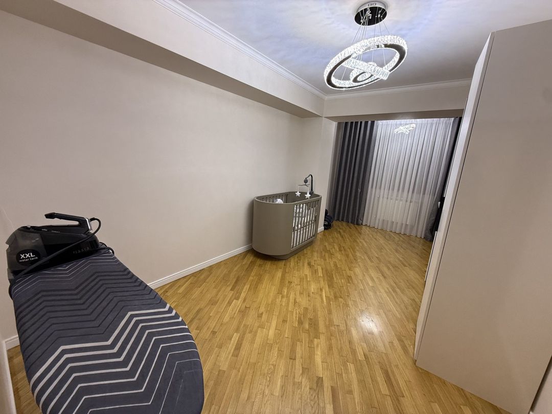 Satılır 4 otaqlı köhnə tikili 120 m² — Mənzil, Bakı (9)