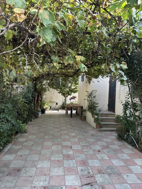 Satılır 6 otaqlı həyət evi/bağ evi 200 m² — Bakı